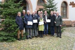 Die Förderpreisträger vor dem Staufener Rathaus