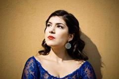 hier sehen Sie Schaghajegh Nosrat